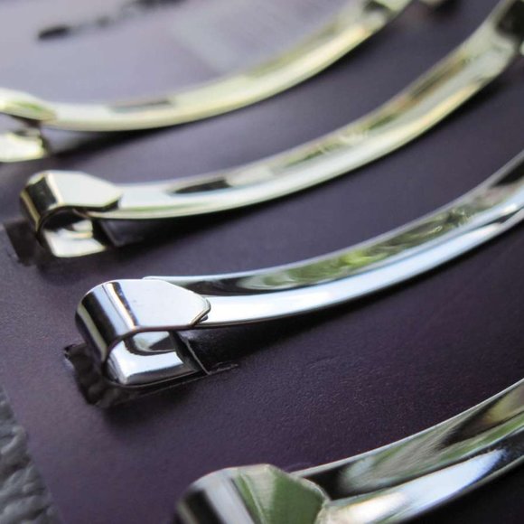 8 Goody Metal Stay Tight Put 2 1/4" Hair Barrettes Secure Clasp Flat Bar Striped - Picture 5 of 5